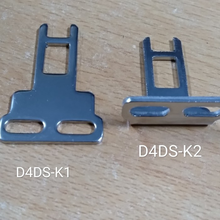 

JP5822 Anak Kunci D4DS K1 atau K2 untuk Door switch Omron D4NS atau D4NL - D4DS-K1 Lurus
