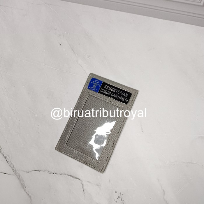 

[KSG-97] Id Card Holder 2 Saku Berlogo Kemenkumham - Abu-abu