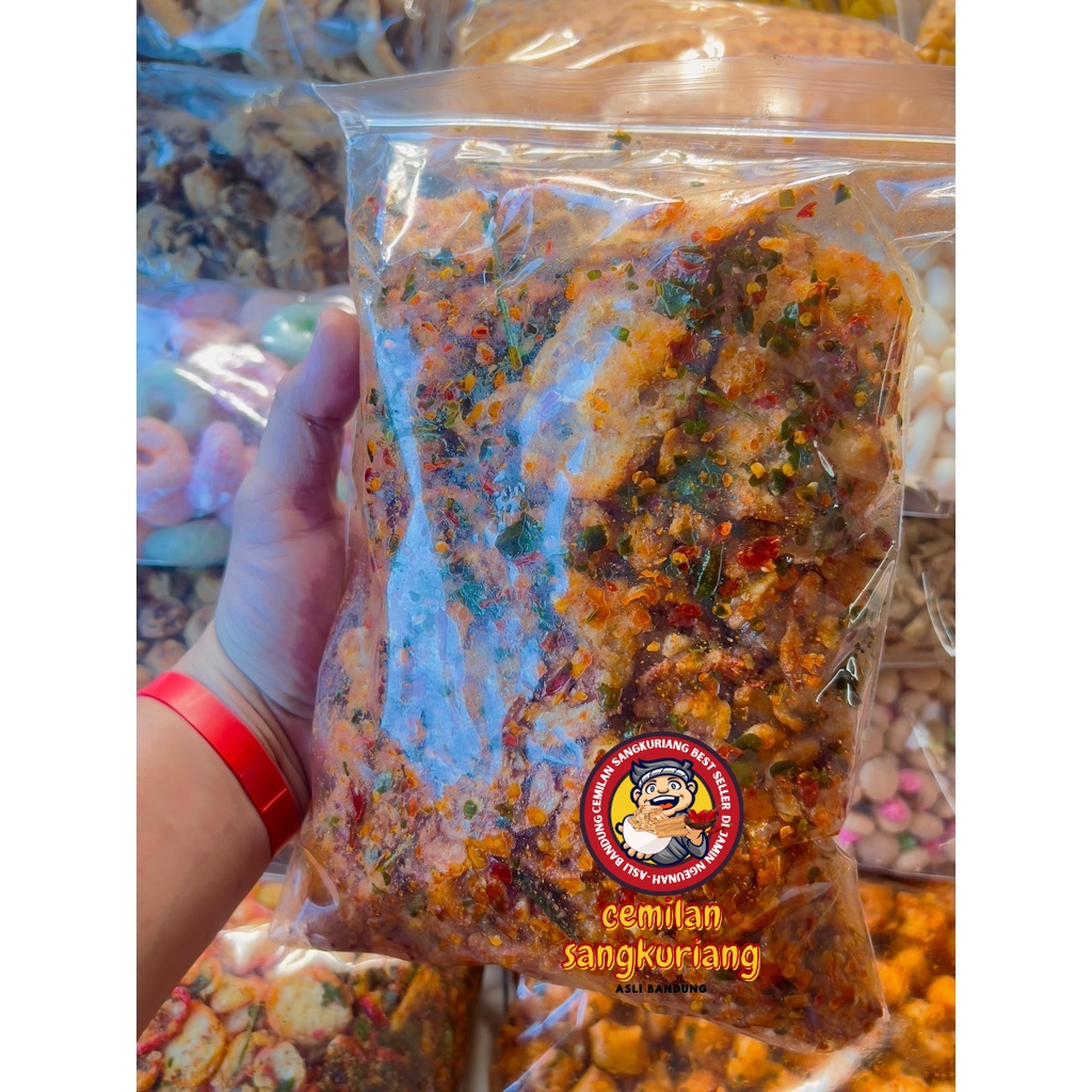 

KERIPIK KACA PEDAS DAUN JERUK 250GR AGEN SNACK