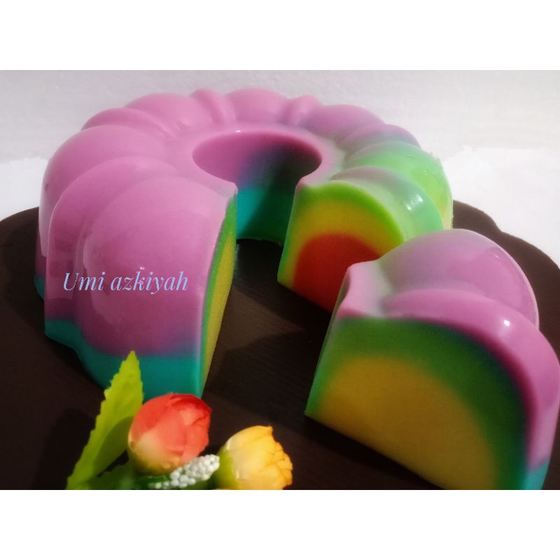 

Puding roti pelangi, 20 cm, Free Vla