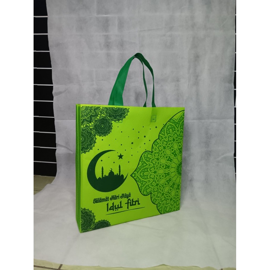 

Tas idul fitri lebaran 38 x 45 x 10 tas spunbond goodiebag idul fitri - HIJAU WILCO