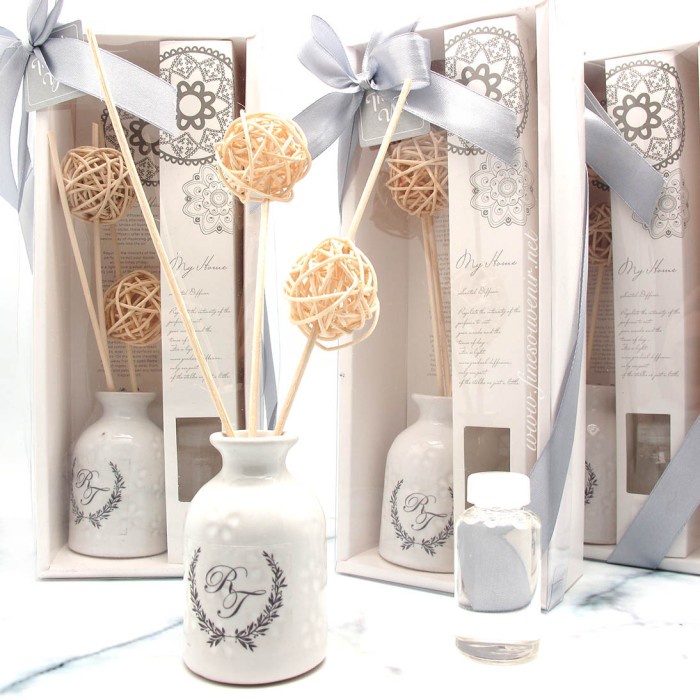 Souvenir Wedding Pernikahan si Aroma Diffuser Aromaterapi