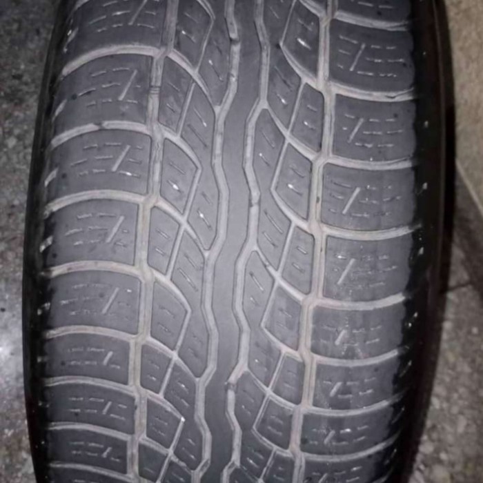 BAN MOBIL COPOTAN BRIDGESTONE DUELER UK 215/60 R17