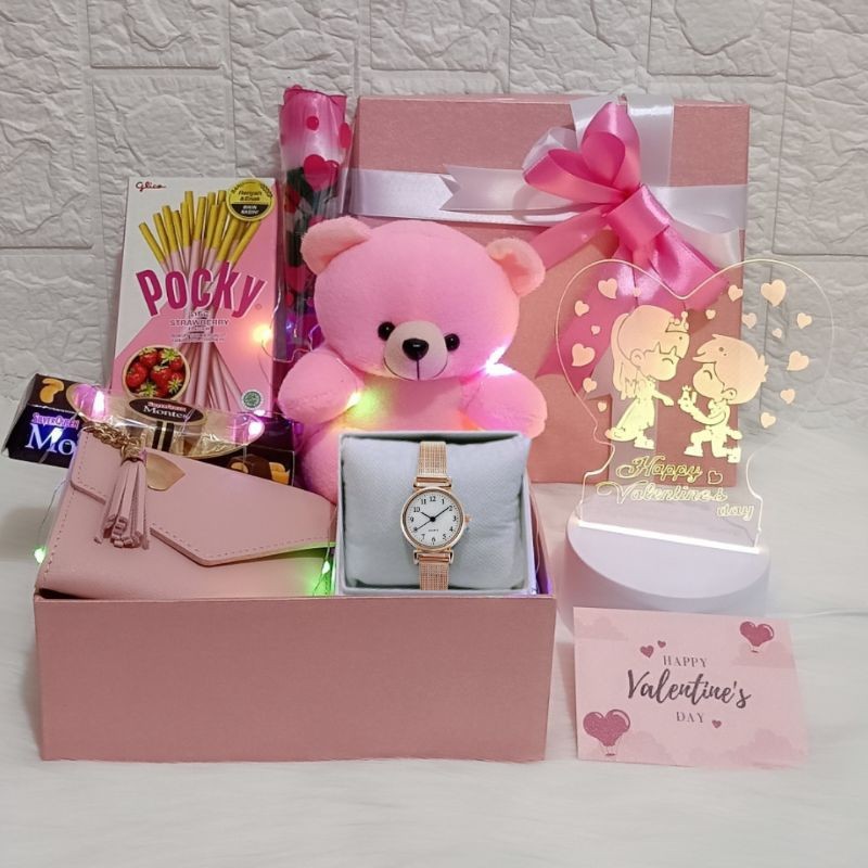 

cod / KADO ULANG TAHUN CEWEK / KADO ANNIVERSARY / HADIAH ULANG TAHUN / KADO WISUDA / PAKET KADO ULANG TAHUN / KADO VALENTINE / KADO PACAR / BLOOMBOX BONEKA