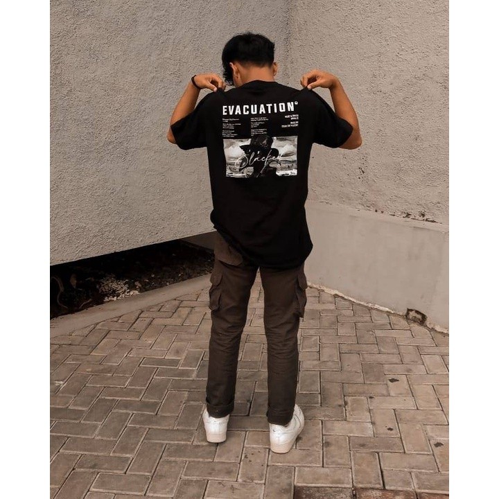 Baju Kaos Evacuation Hitam Pria Wanita / Kaos Dobujack Evacuation Terlaris / Kaos Polos Oversize / T