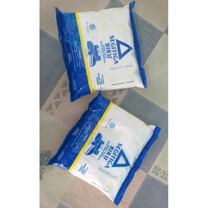 

Tepung Segitiga Biru 500gr