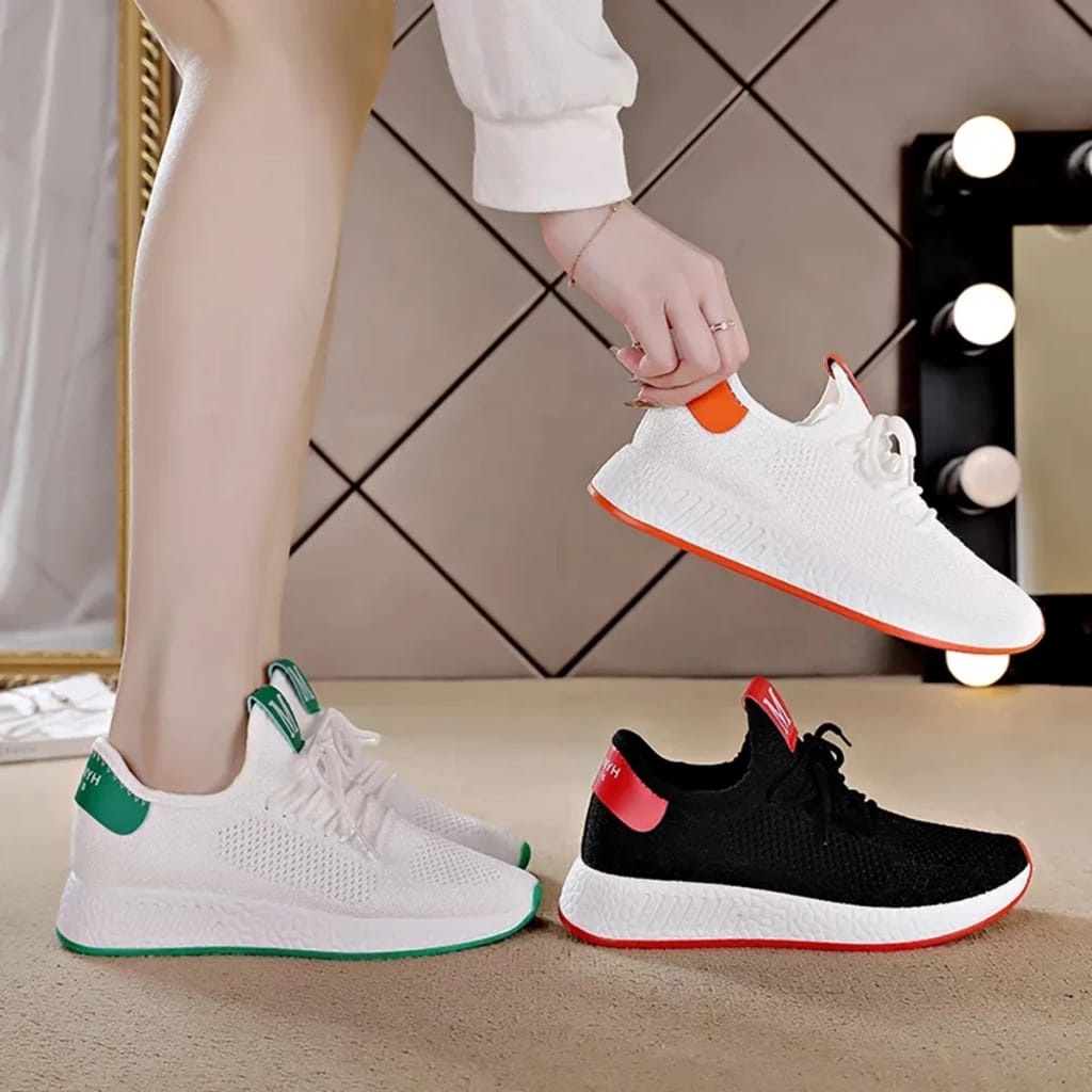 JP032 Sepatu Sneakers Wanita Fashionable