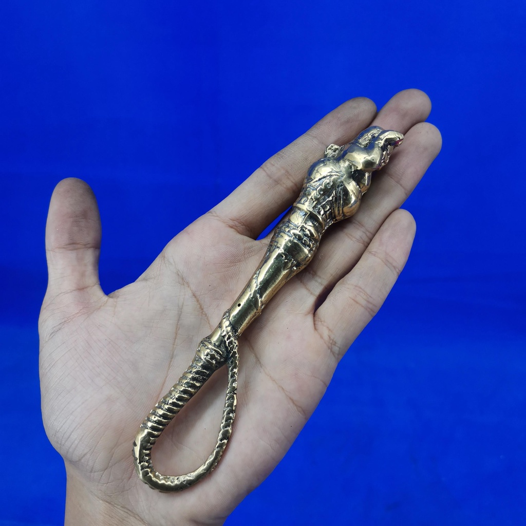 PATUNG PECUT CEMETI NYI BLORONG BAHAN KUNINGAN