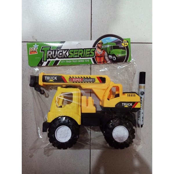 MAINAN TRUK DEREK MINI AK 94