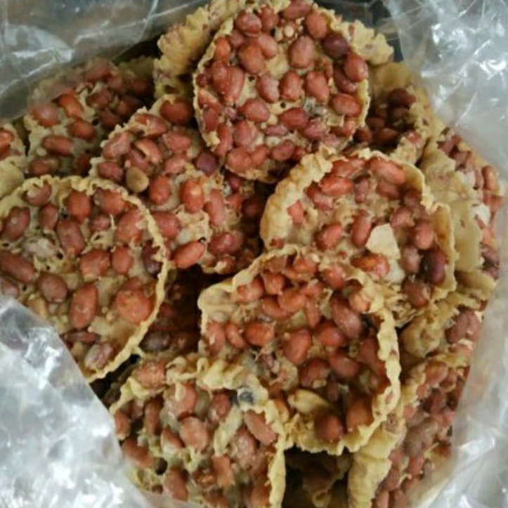 peyek bulat full kacang 1kg khas Magelang