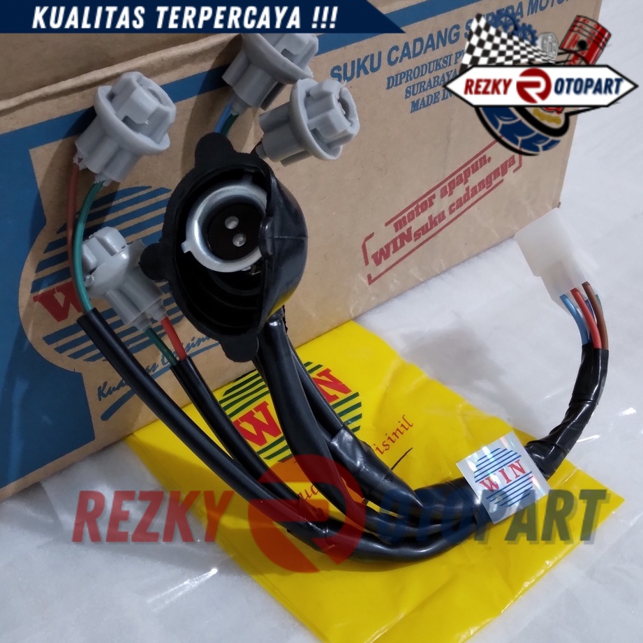 Fitting Lampu Absolute Revo 110 2009 2010 2011 2012 2013 WIN | cop fiting piting peteng motor honda 