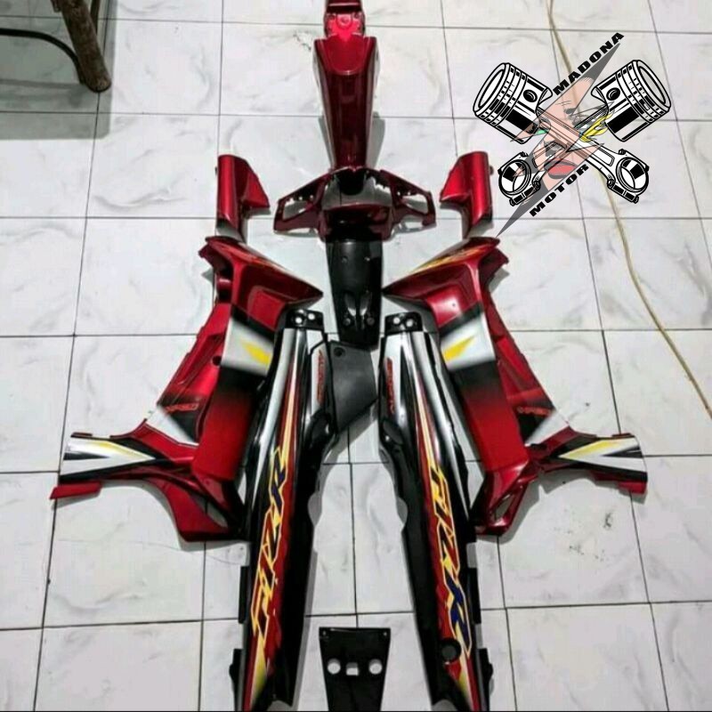 TERMURAH Cover Body Fiz R F1z R  Fiz r fullset warna Merah Hitam 2003 , Cover Body full Set Halus YA