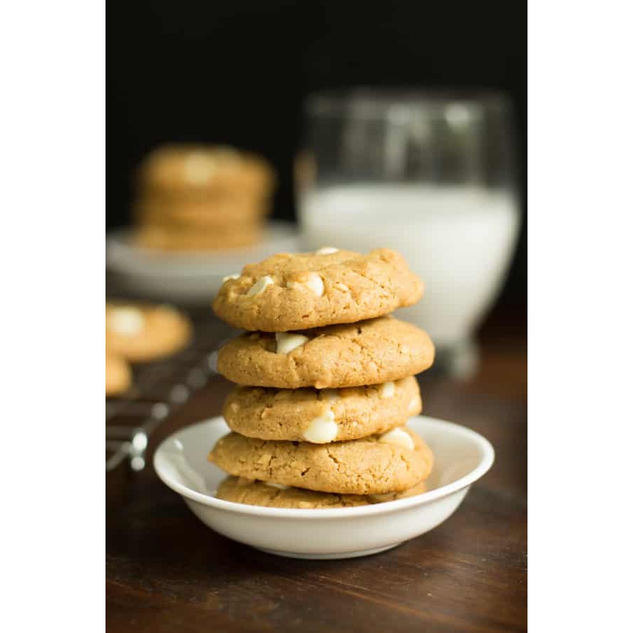 

Miami Double White Chocolate Chip Cookie - Toples 3 Cookies