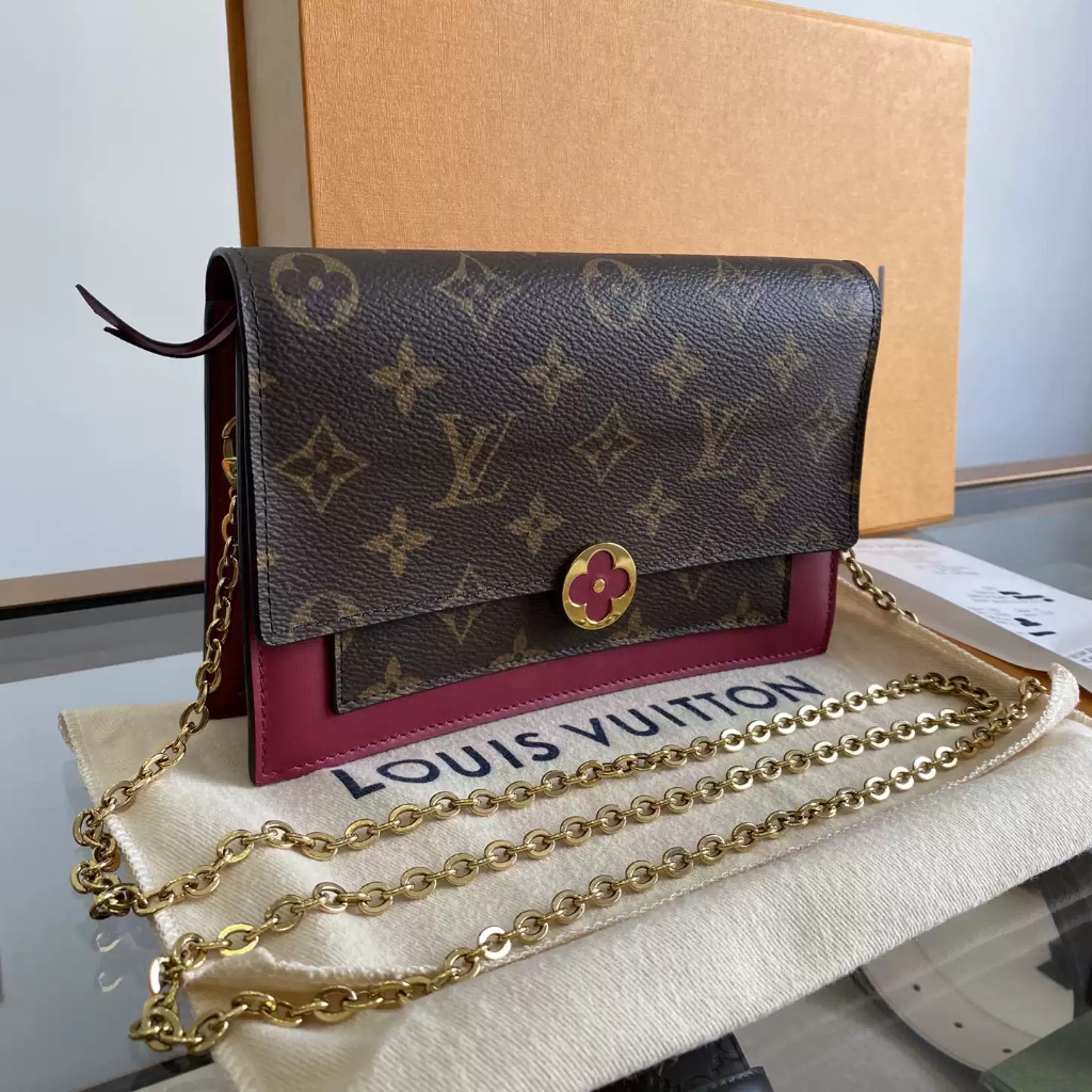 【bekas asli】（ M67404 ）Louis Vuitton FLORE CHAIN ​​​​WALLET tas rantai/tas bahu/tas selempang merah