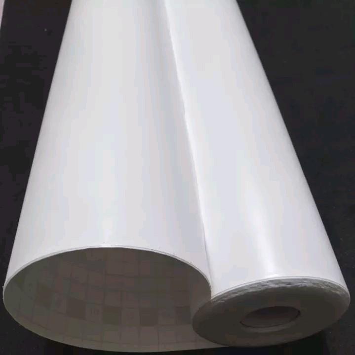 Stiker skotlet motor warna putih glossy putih doff