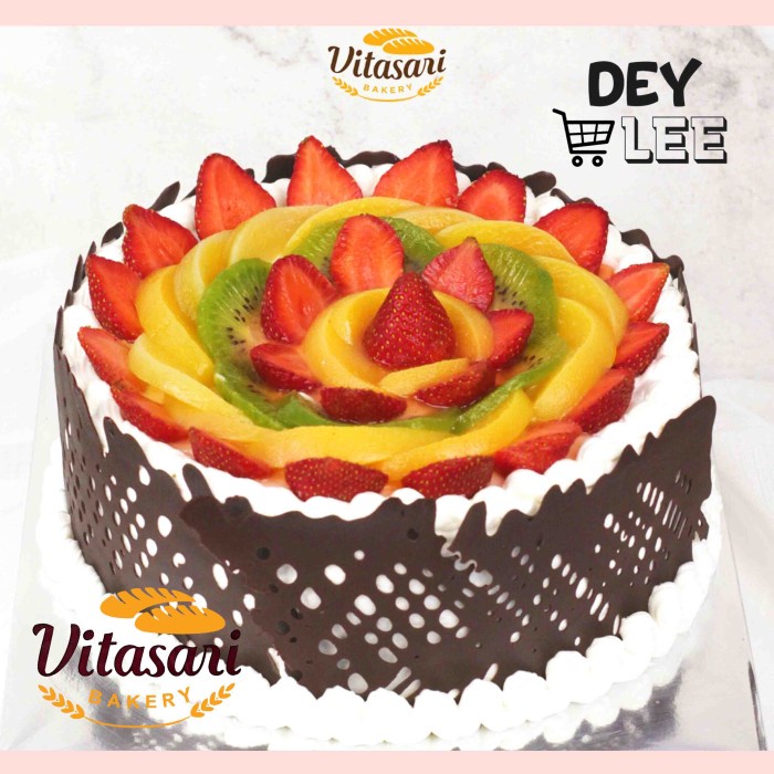 

VITASARI Fruit Chocolate Cake Bulat 20cm Kue Ulang Tahun Birthday Tart