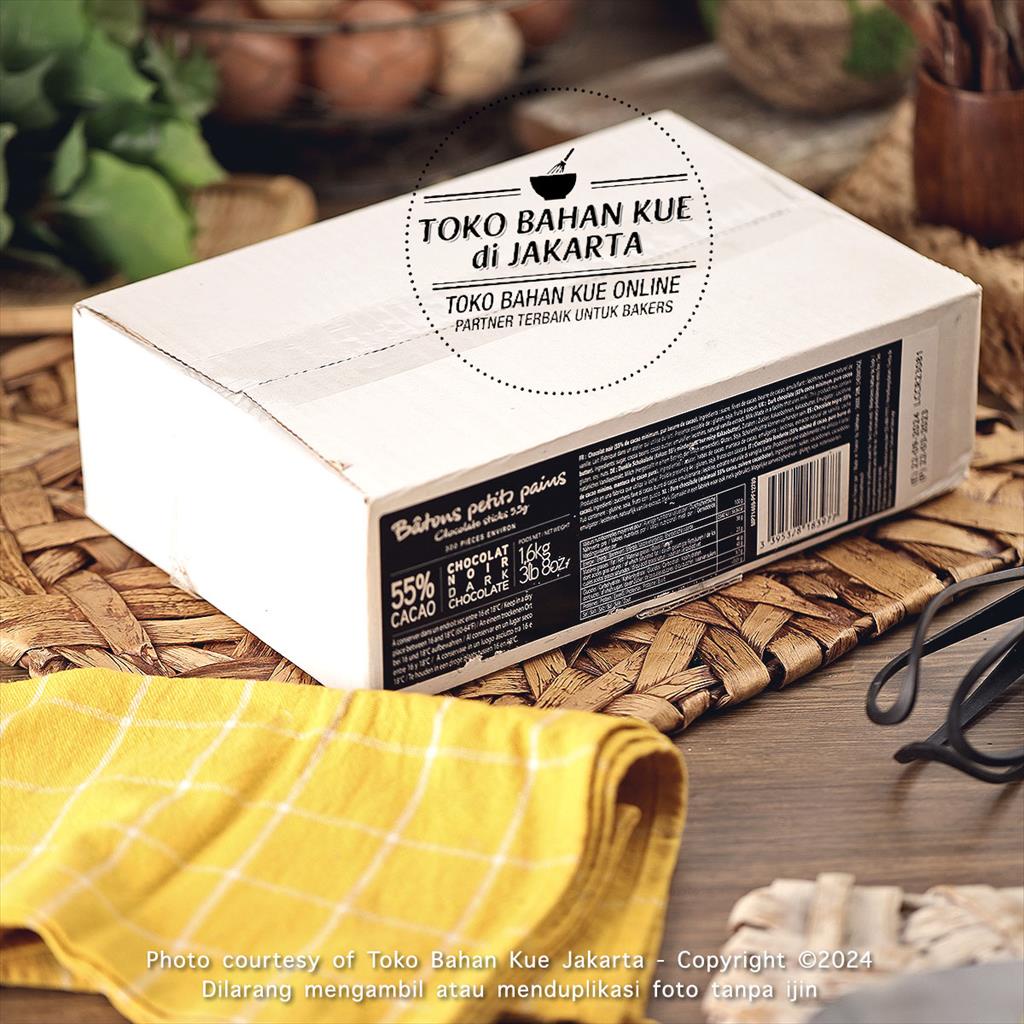 

Valrhona Chocolate Sticks 55% 1,6kg ASLI Batons Dark Couverture Stick Baton Batang