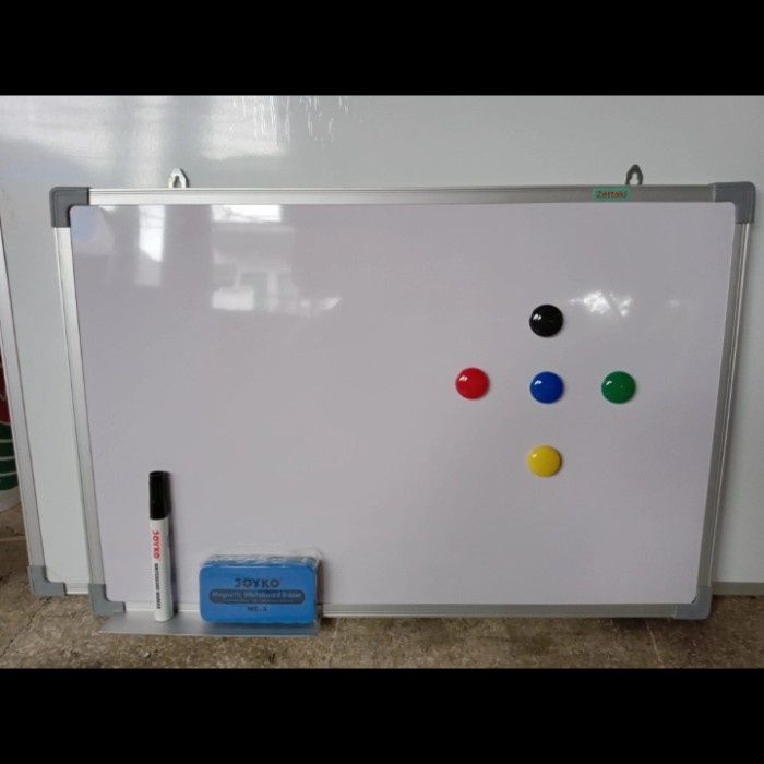 

PAPAN TULIS WHITEBOARD MAGNET GANTUNG SINGLE FACE ZETTAKI 30X45CM