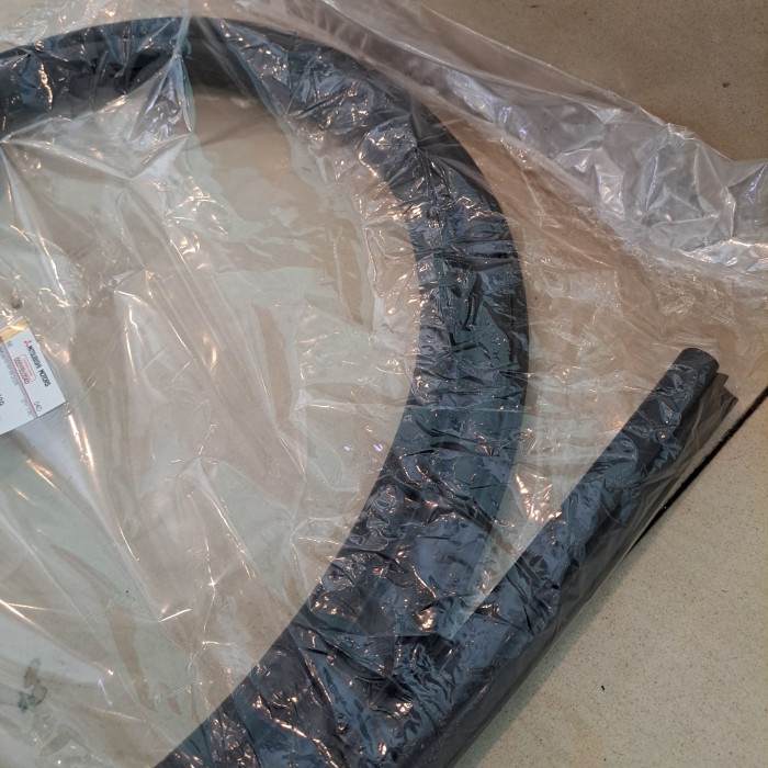 Karet Body Pintu DEPAN Mitsubishi Xpander Xpander Cross