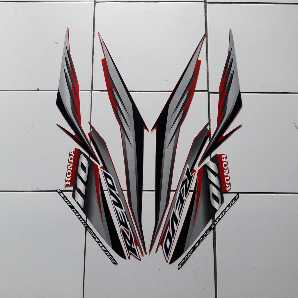 Striping Sticker Motor Revo Absolute cw 110 2009