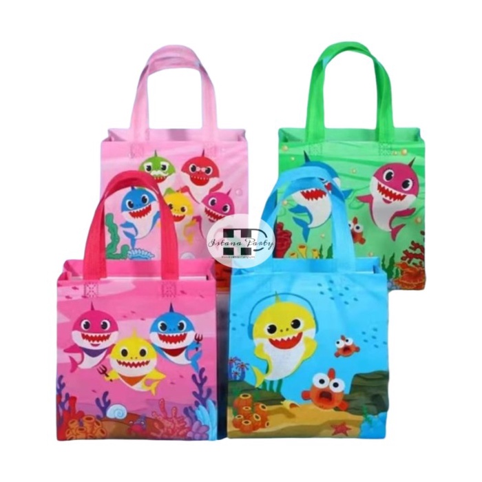 

Tas souvenir ulang tahun / Goodie bag / tas ulang tahun baby shark S