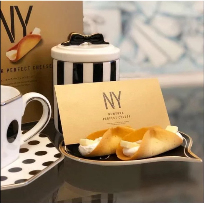 

NY Perfect Cheese New York Perfect Cheese Japanese Cookies - 8 Pcs