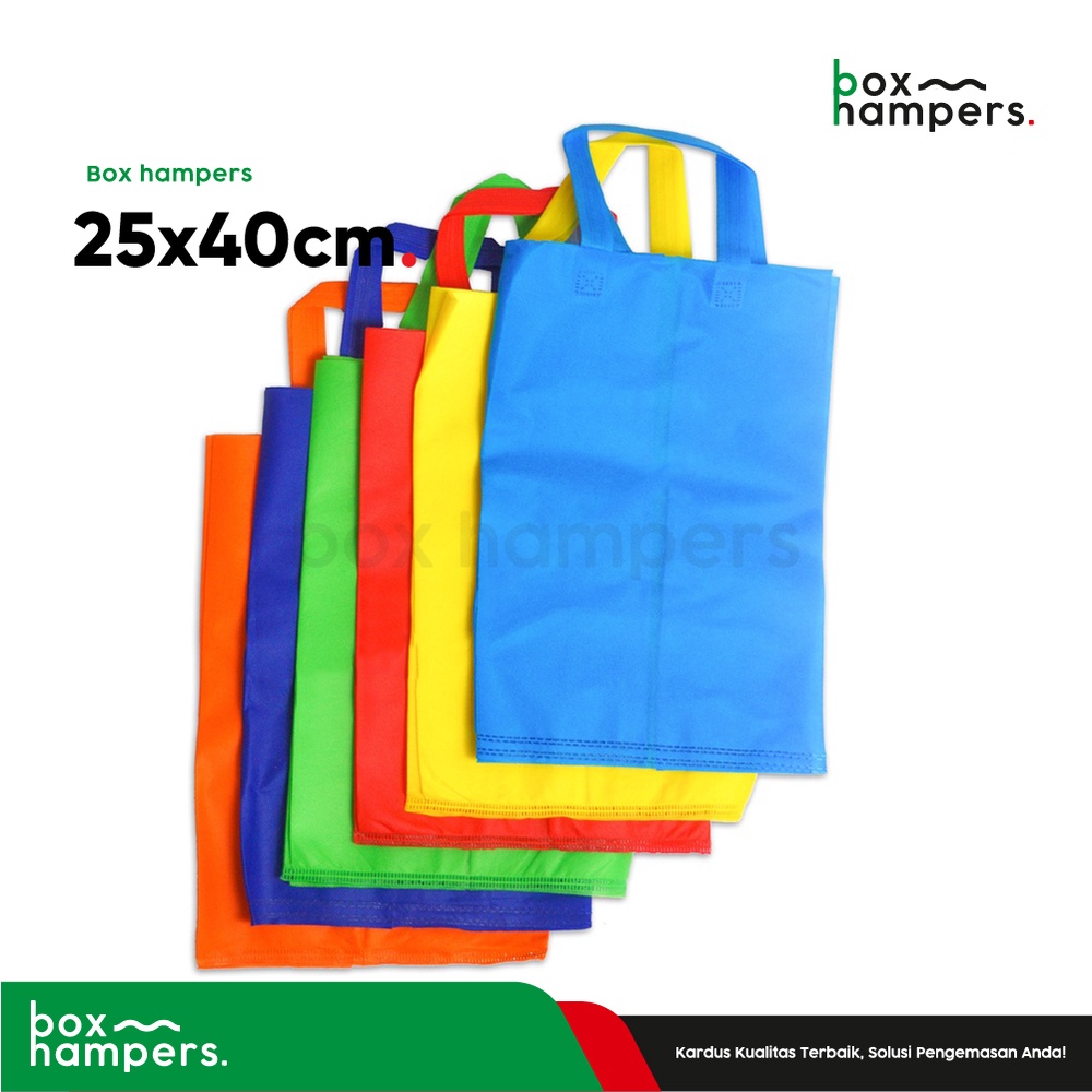 

Tas Spunbond Biasa ( 25x40x25 cm ) tasspunbond/goodiebag/taskain/taskado/tassponbond