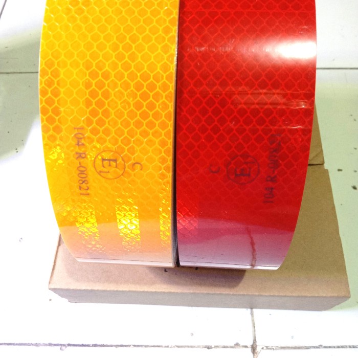 

Reflektive tape sticker diamond egp sarang tawon 5cmx45 M - Merah -BC92