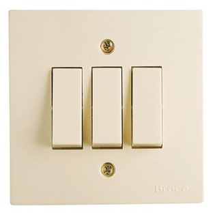 Keka'Store Broco Saklar Triple Ib Cream / Saklar Lampu Isi 3 Gang