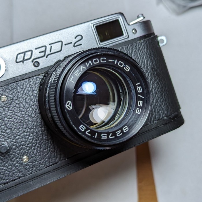 Helios 103 53mm f1.8 LTM X Leica 50mm f2 f1.4 Jupiter 8 3 Canon Nikon