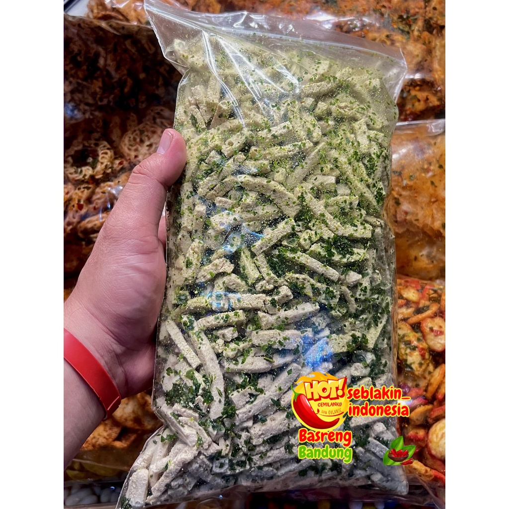

Basreng stik premium ORIGINAL VIRAL Bumbu Basah Daun jeruk/Basreng pedas 500 gram