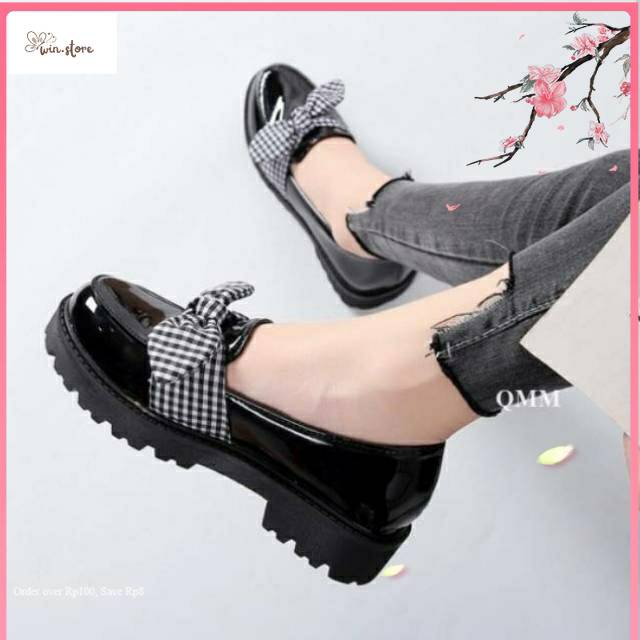 Flat Shoes Terkini / Sepatu Wanita / Docmart slofy / Sepatu Loafers Wanita / Bisa Bayar Di Tempat (C