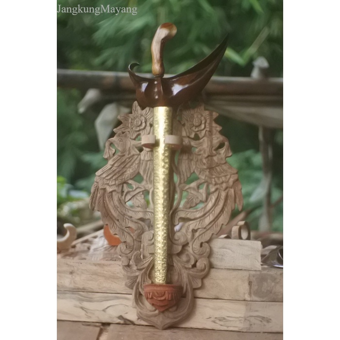 

blawong rak jagrak keris motif merak ke ukiran jepara halus hrg murah antik