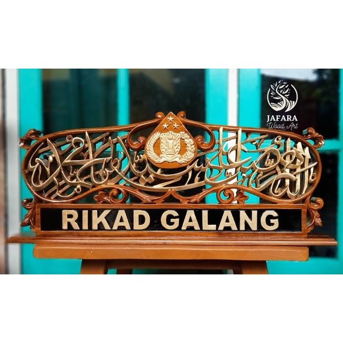 

papan nama jabatan meja ukir kayu jati kombinasi sholawat logo polri - 50cm SU6884