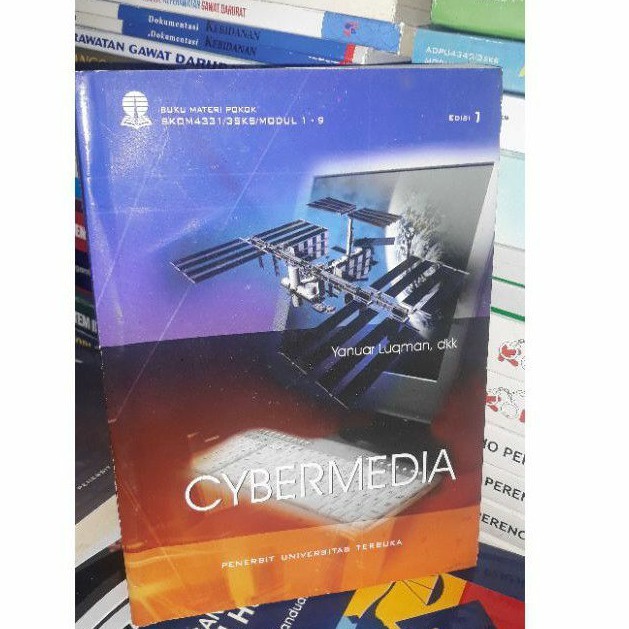 buku cybermedia by Yanuar Luqman