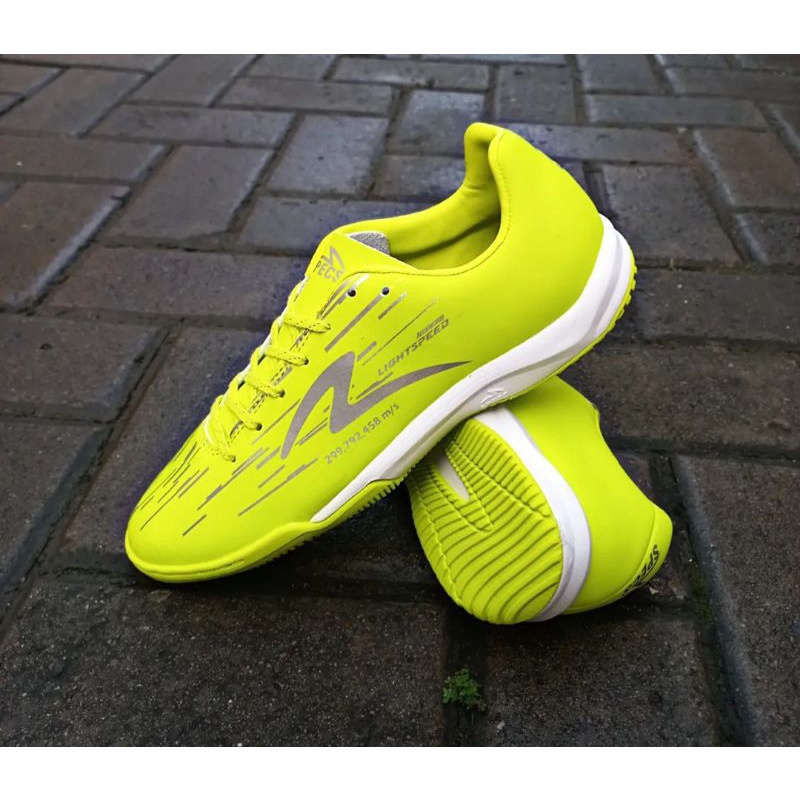SEPATU FUTSAL ACCELERATOR LIGHT SPEED REBORN IN Metacrush Pack Zest Green