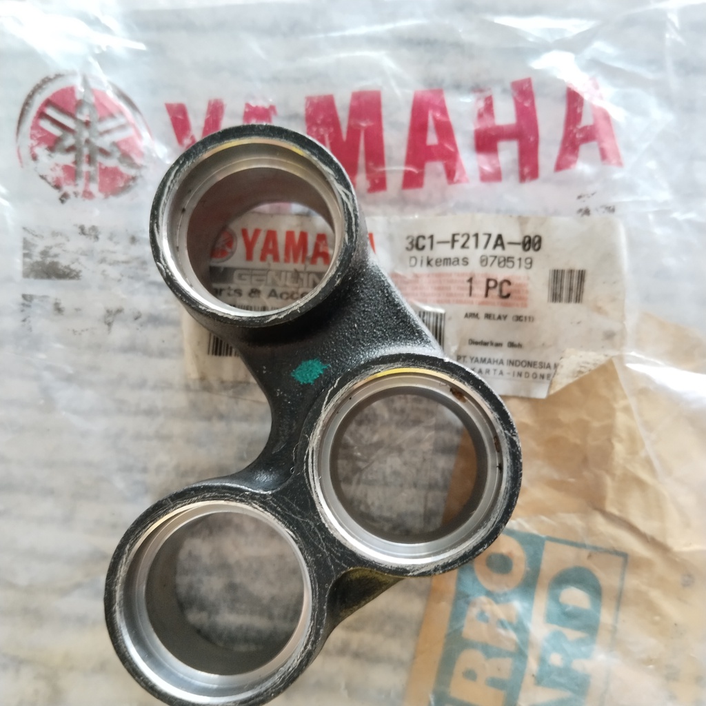 Bos Anting Arm Relay Vixion 3C1-F217A-00 Asli Yamaha