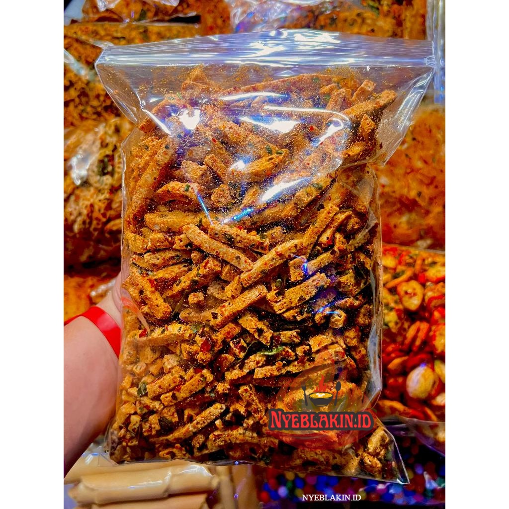

KERIPIK BASRENG PEDAS DAUN JERUK 500GR _ NYEBLAKIN ID