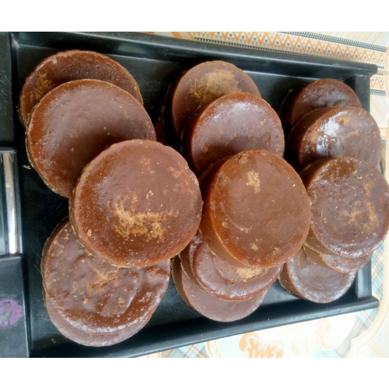 

Gula Aren Gula Kawung Asli 100% (1kg) BUNGKUS DAUN KELAPA