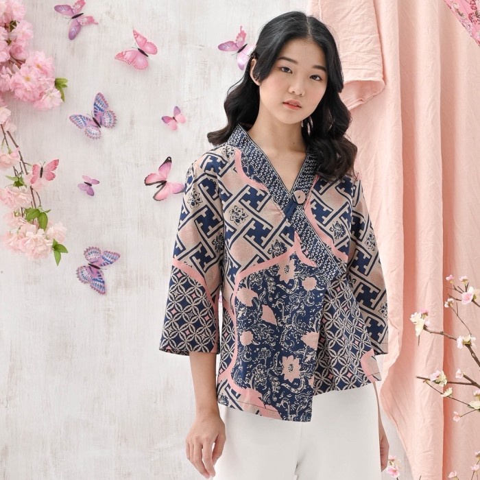 [Terbaru] Baju Atasan Blouse Batik Wanita Model Kimono Lengan Panjang Pink Navy - Standar
