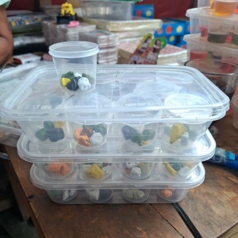 

Permen Coklat Krikil 10pc cup Mika