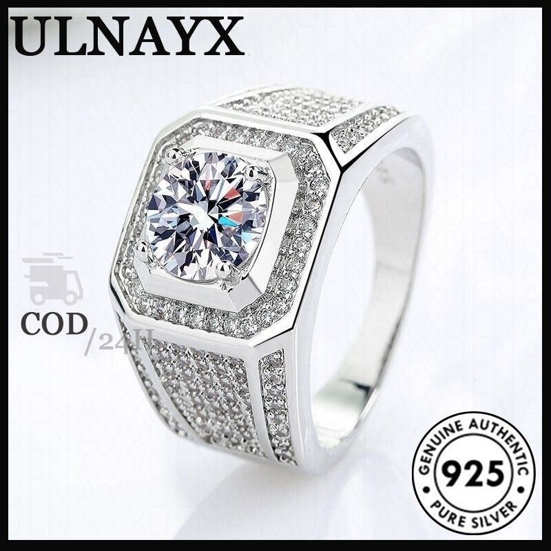 Cincin Pernikahan Moissanite 18k White Gold Domineering Pria Klasik