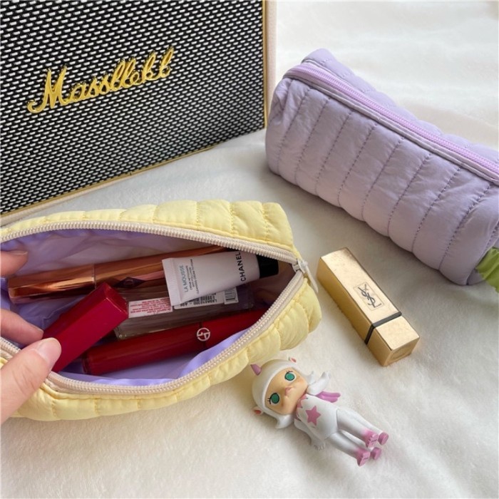 Milky Aesthetic Make Up Pouch / Makeup Organizer Bag / Kotak Tas Makeu - M, Lilac
