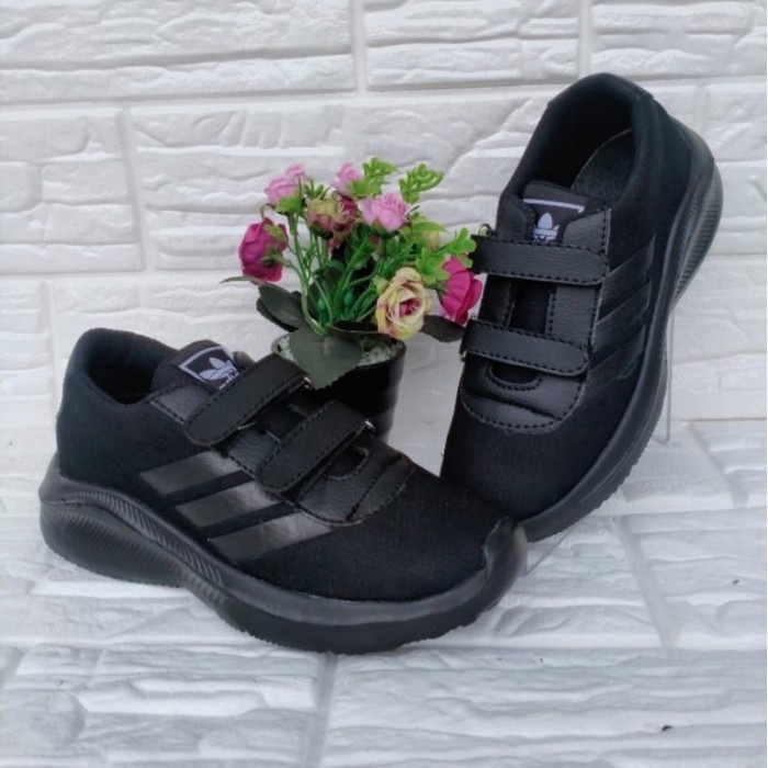 Sepatu Sekolah Hitam Anak Sepatu Sport Anak sneaker - HITAMpolos, 28