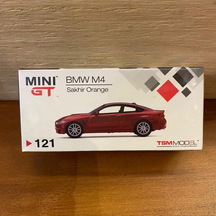 MINIGT 121 BMW M4 SAKHIR ORANGE Mini gt LP27