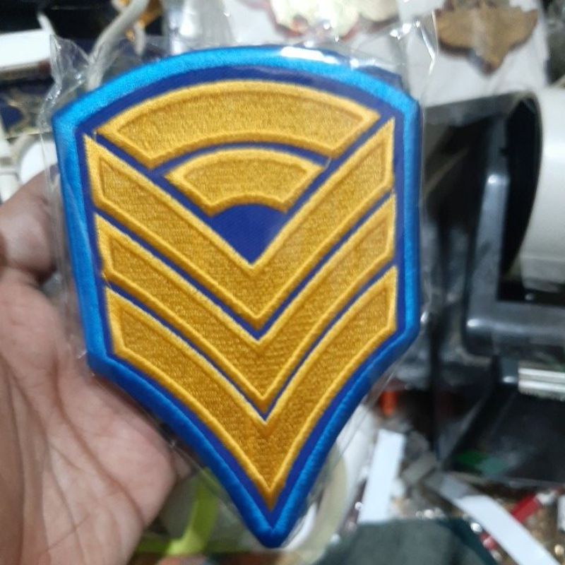 sevron peniti pelayaran lis biru begron biru tingkat 3 semster 2