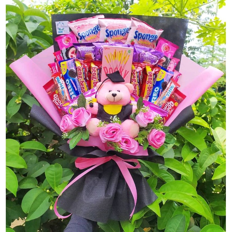 (B) Buket Big Premium Snack Boneka Wisuda Bunga Lengkap Cewek/paket/bingkisan Snack Ulang Tahun/Ulta