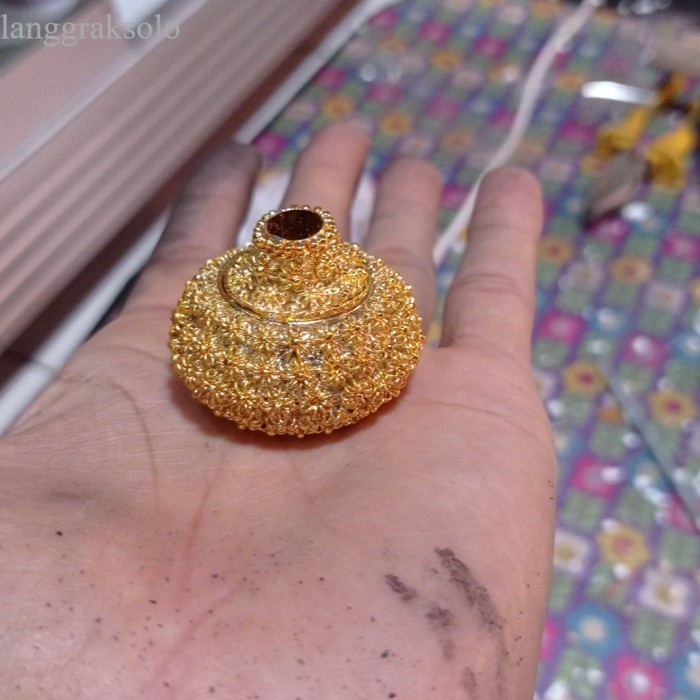 

mendak mrutusewu lapis emas termurah