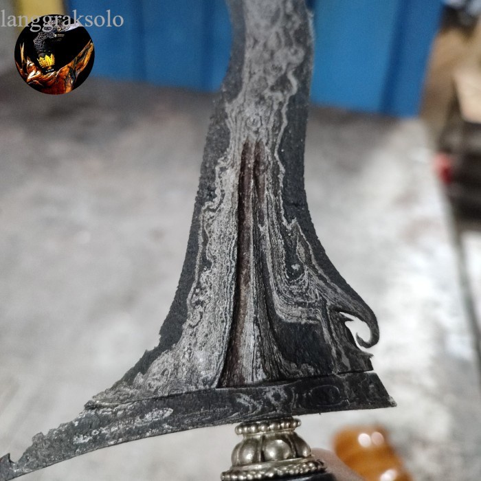 

termurah KERIS PANIMBAL LUK 9 SEPUH PAMOR TIRTOTUMETES