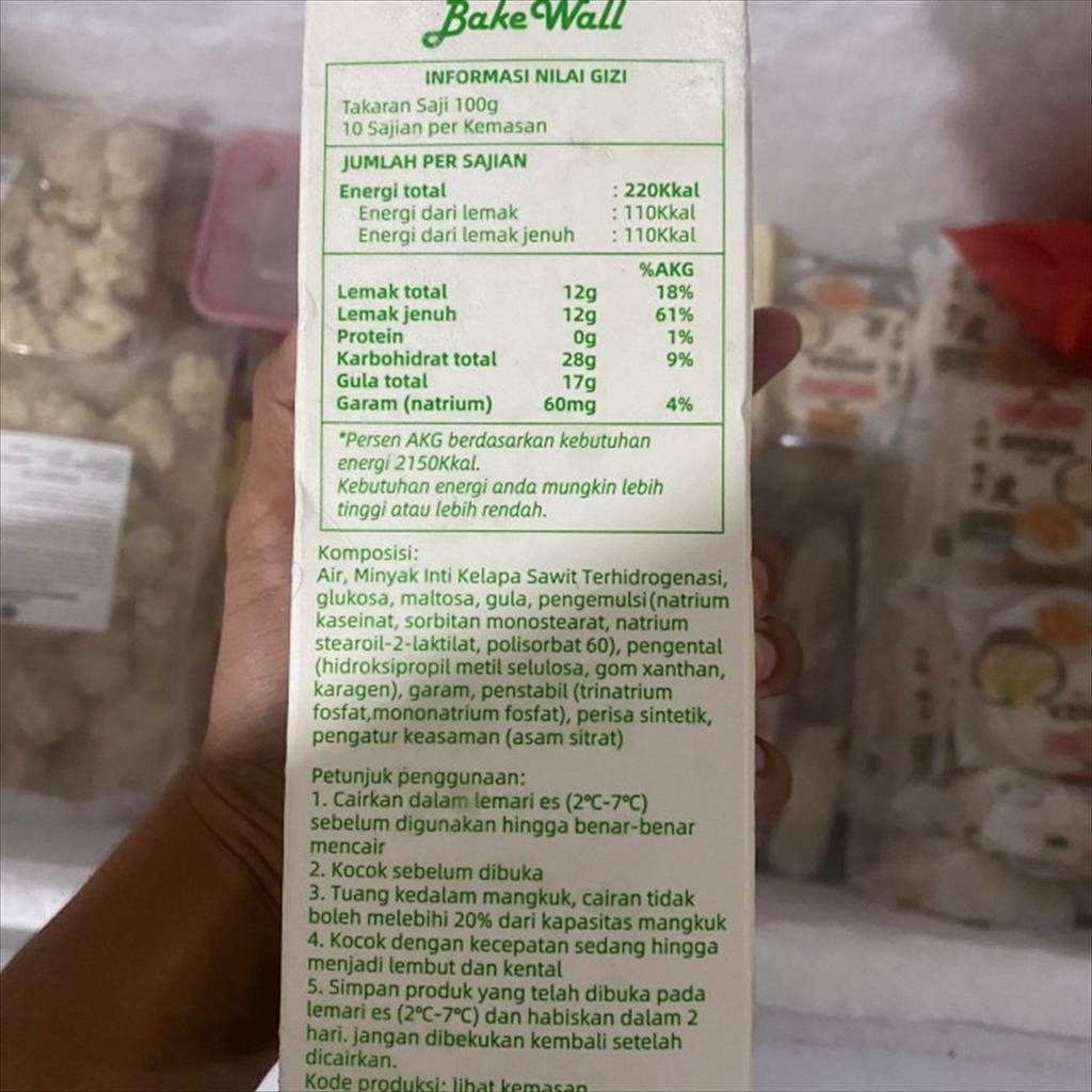 

Bake Wall Non Dairy Whip Cream 1 Ltr Whipping Topping Krim Nabati 1 Kg